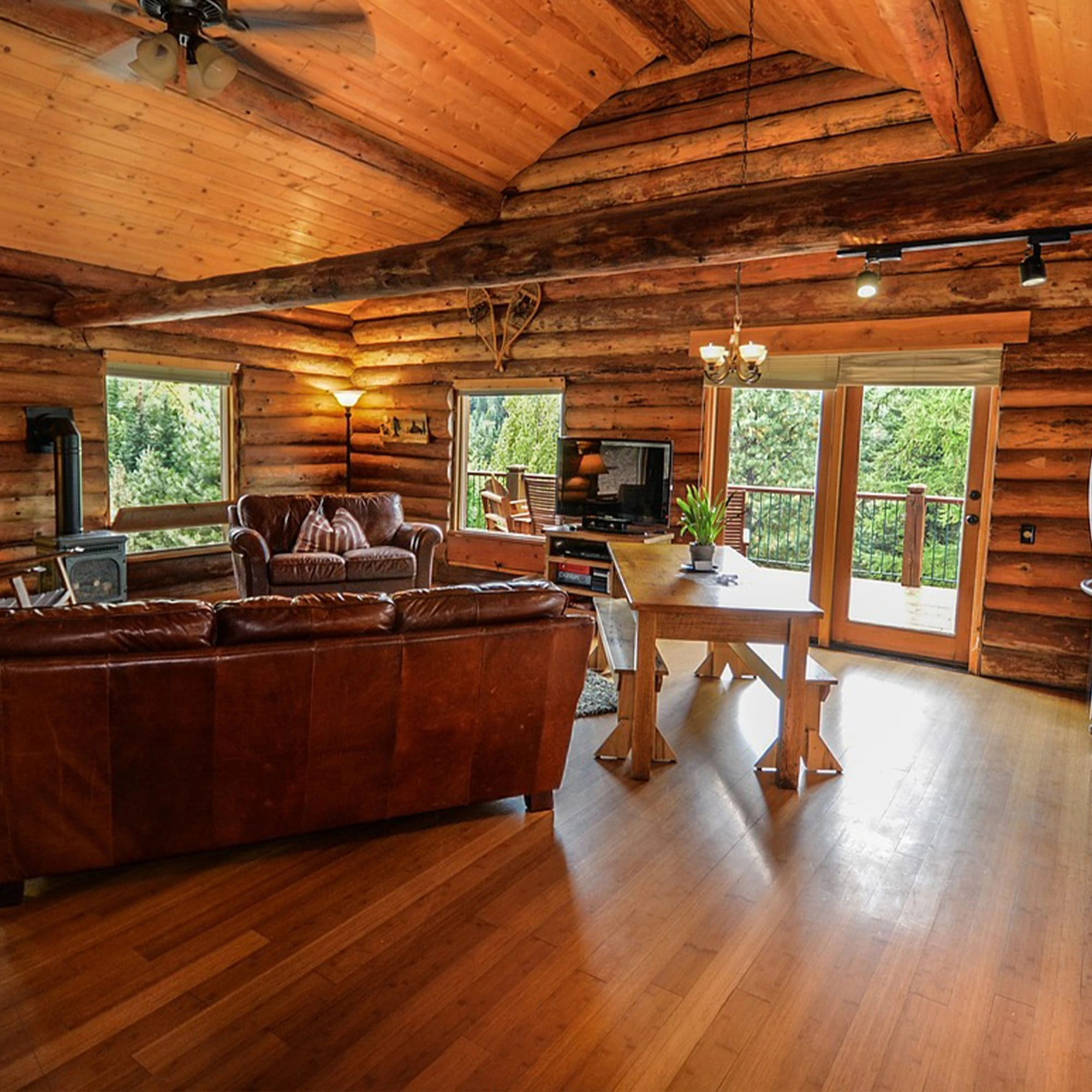 Deck & Flooring